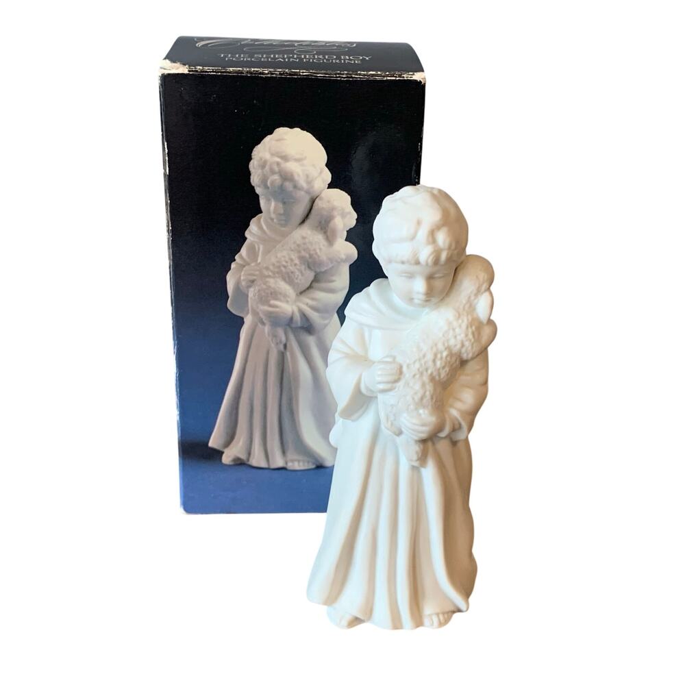 Avon Nativity Collectibles Vintage 1983 The Shepherd Boy White Porcelain